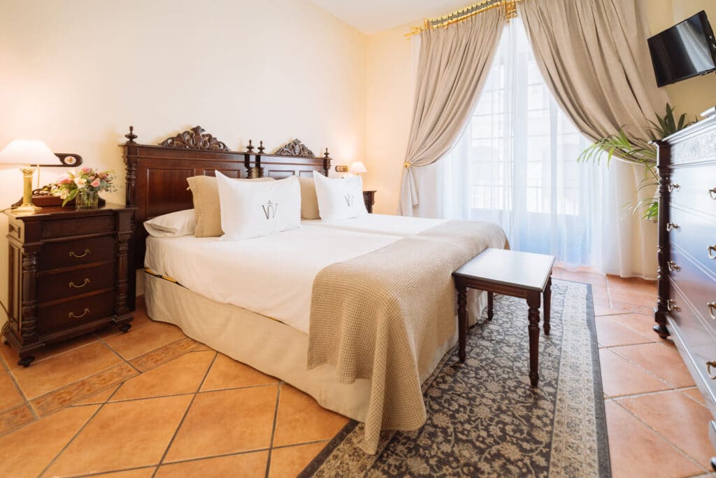 Habitacion-twin-dos-camas-Ronda-Palacio-de-Hemingway