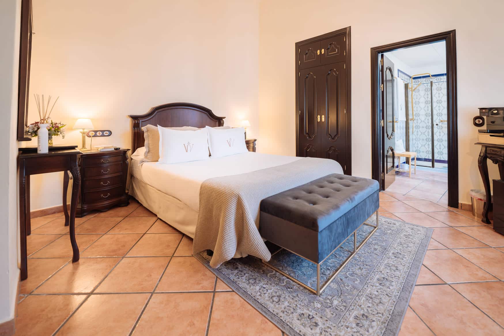 Habitacion-doble-basica-Ronda-Palacio-de-Hemingway